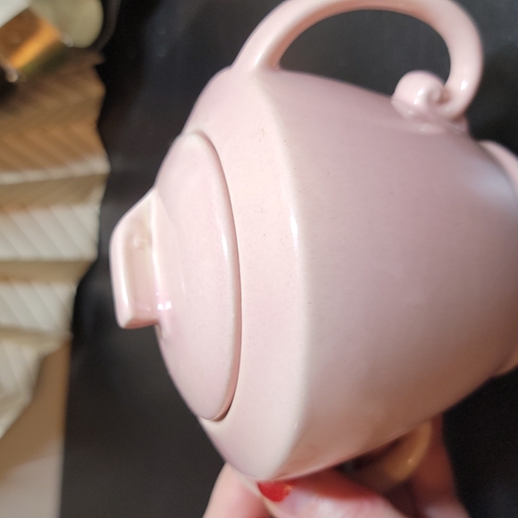 Vintage California Pottery Creamer and Sugar Set - Pink - Picture 4 of 9